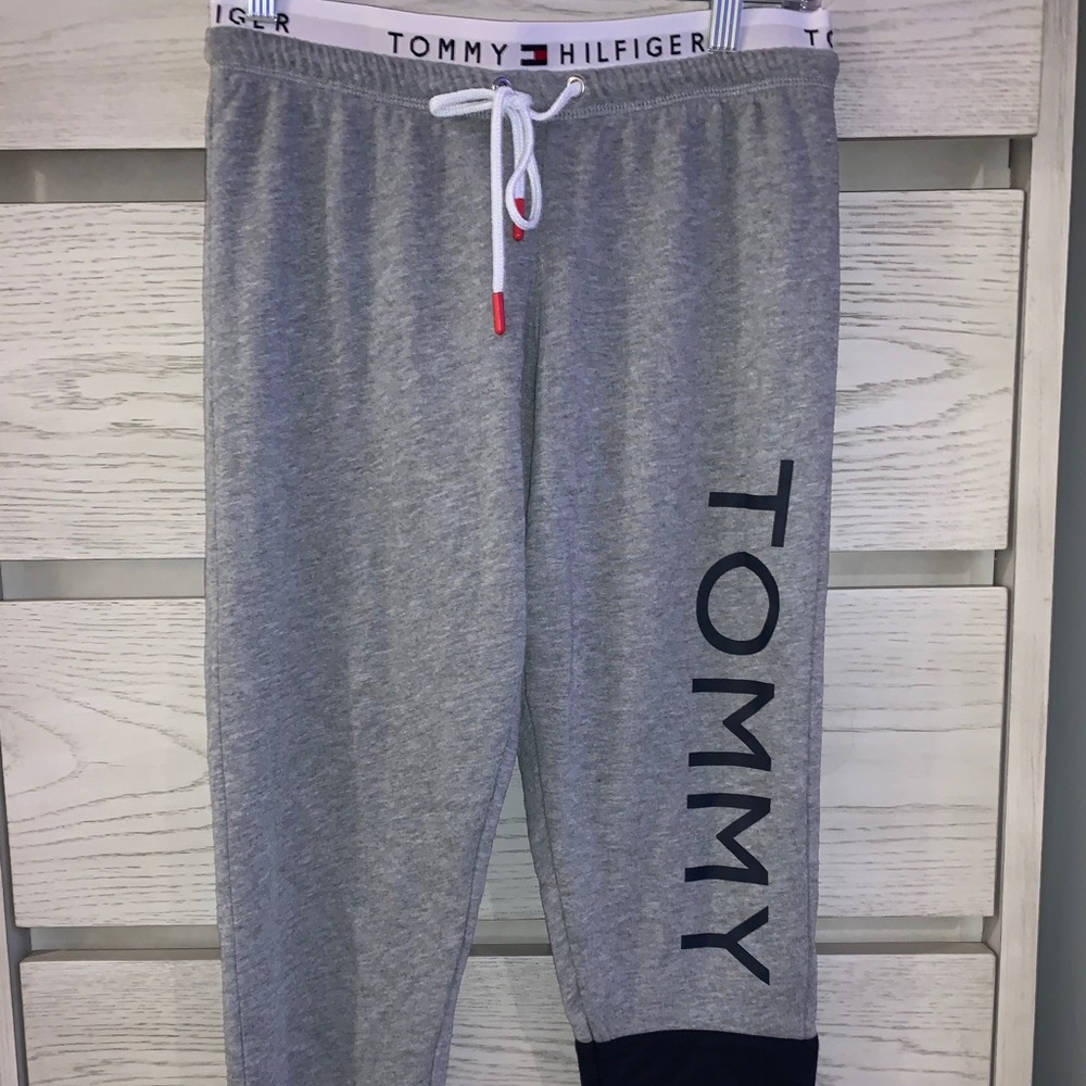 Tommy Hilfiger Joggers - Picture 2 of 2
